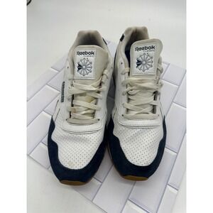 Reebok‎ CL Harman Run LT Men's Size [Your Size] Navy/White/Gum DV5195 –